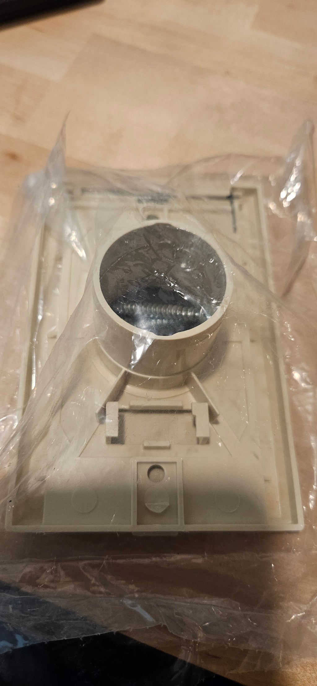 Electro Valve 5595 Ivory (Old Style)